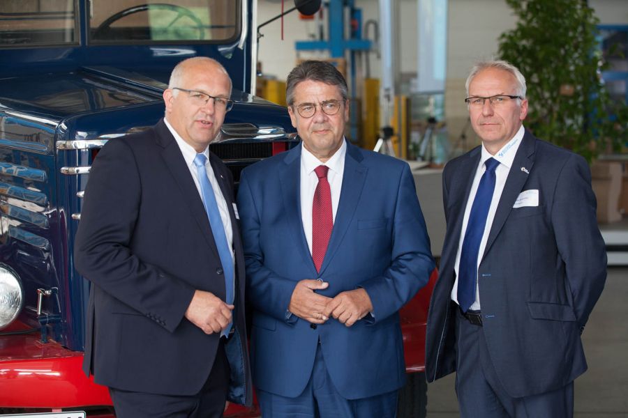 Langelsheimer Kartonagenfabrik feierte 65. Geburtstag