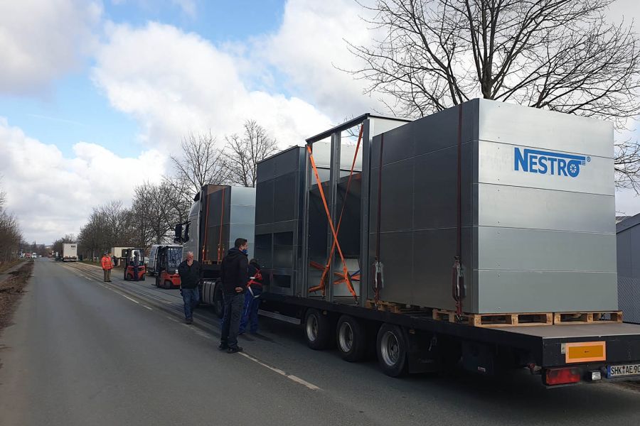 Neue Absauganlage „entstaubt“ Maschinen und reinigt die Luft