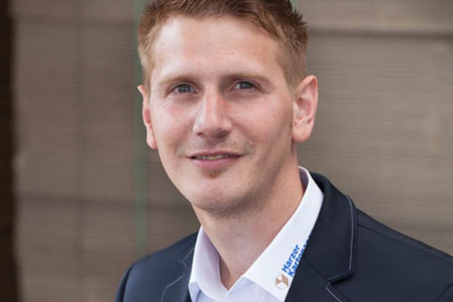 Sven Jansen berät unsere Kunden- vor Ort und am Telefon